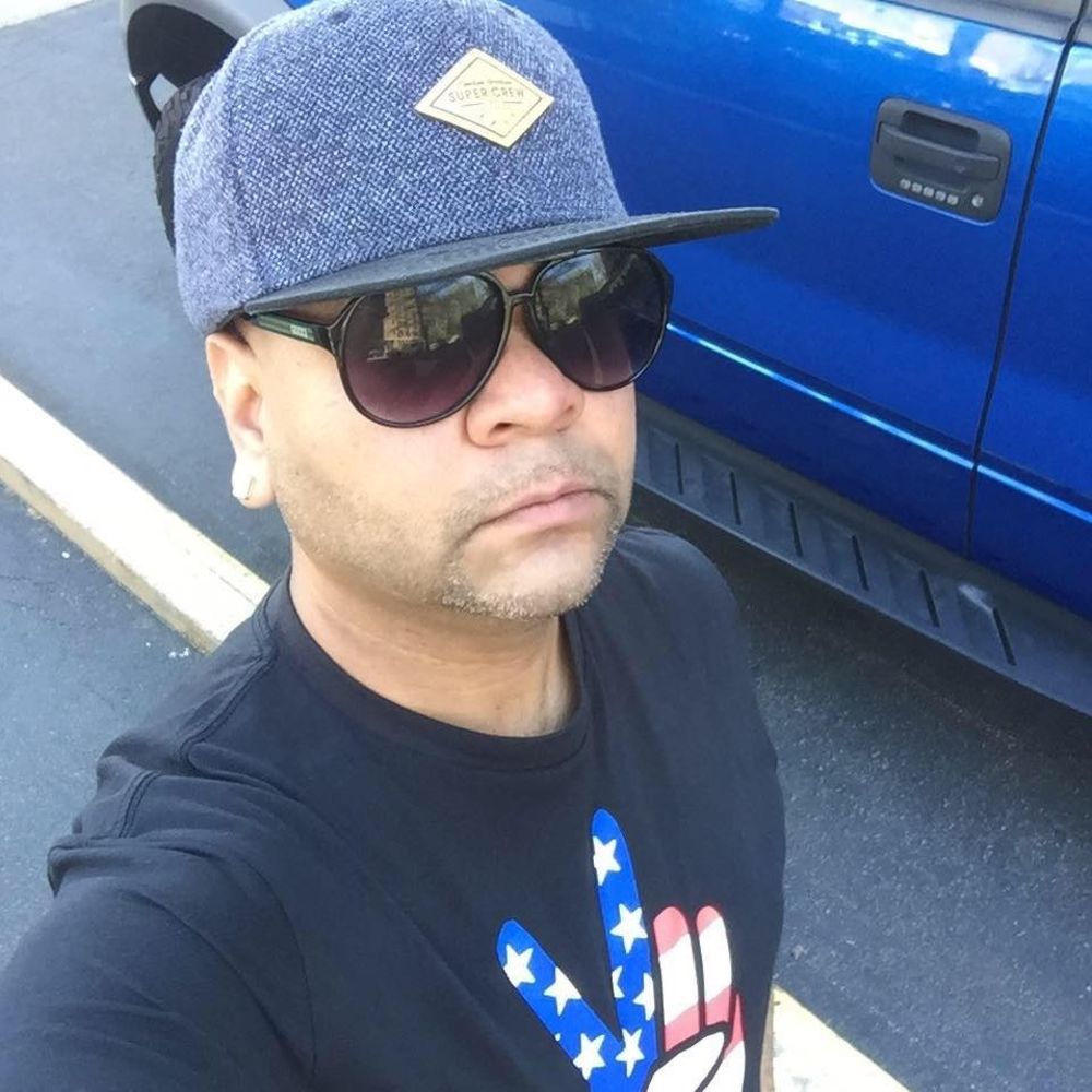 Meet your Posher, Sandy